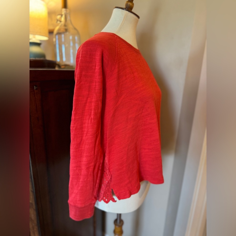 J.Crew Women’s long sleeveShirt with Eyelet Back Scarlet ,Red, Size small - Picture 3 of 7